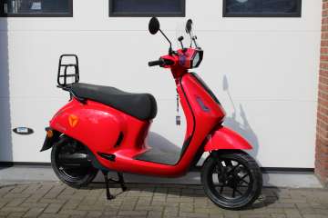 YADEA OWIN SILK RED