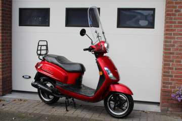 Sym Fiddle 2 bromscooter slechts 1.100 km NIEUWSTAAT